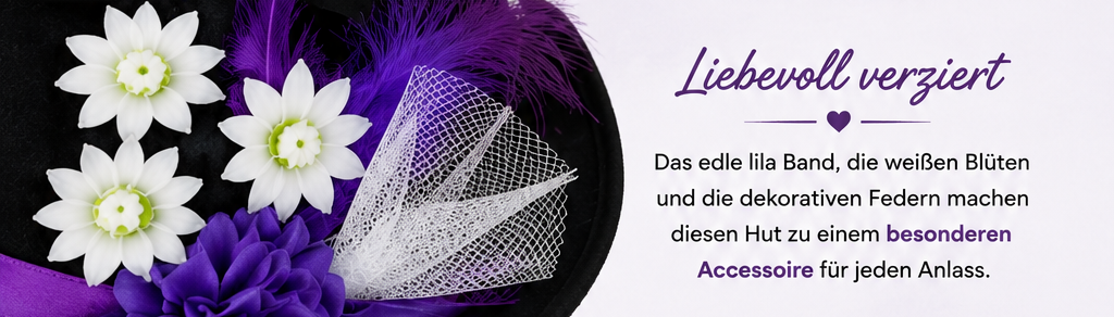 Detailansicht der wei&szlig;en Bl&uuml;ten, lila Verzierungen und Federn am Trachtenhut